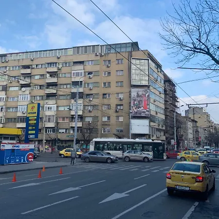 Appartement Flora Parliament